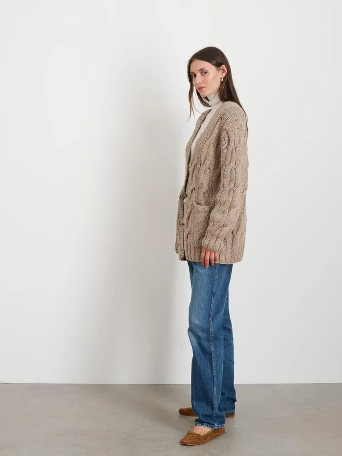 Alex Mill Sweaters Women Dayana Hand Knit Cardigan In Alpaca Heather Camel