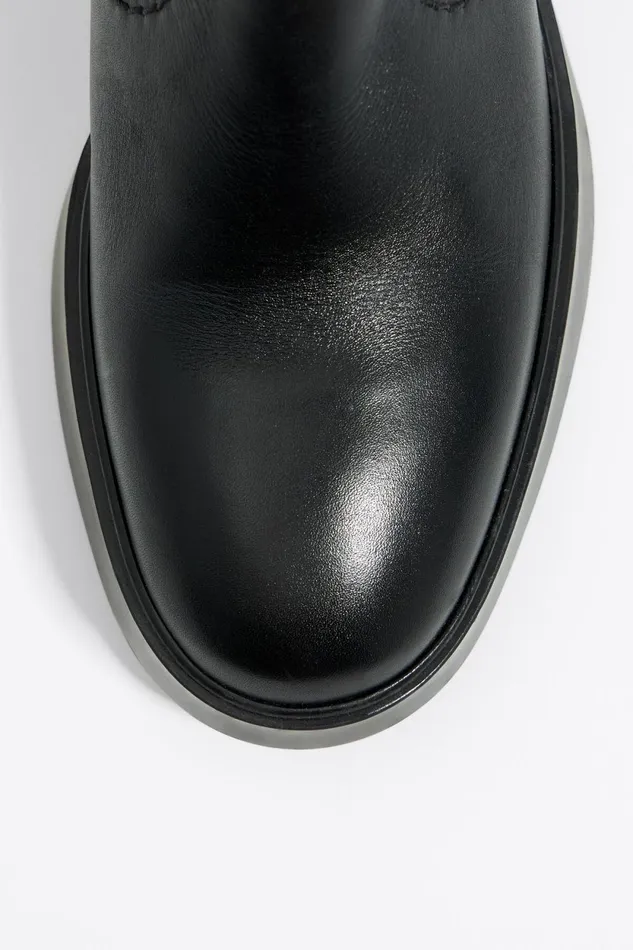 Black Leather Heeled Chelsea Boot Black Women Bimba Y Lola Ankle Boots And Boots