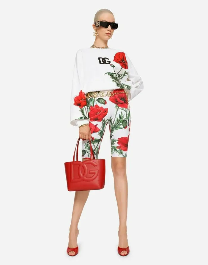 Dolce and Gabbana DG Logo Bag Women Small Calfskin DG Logo Shopper Red Dolce and Gabbana DG Logo Bag Women Small Calfskin DG Logo Shopper Red