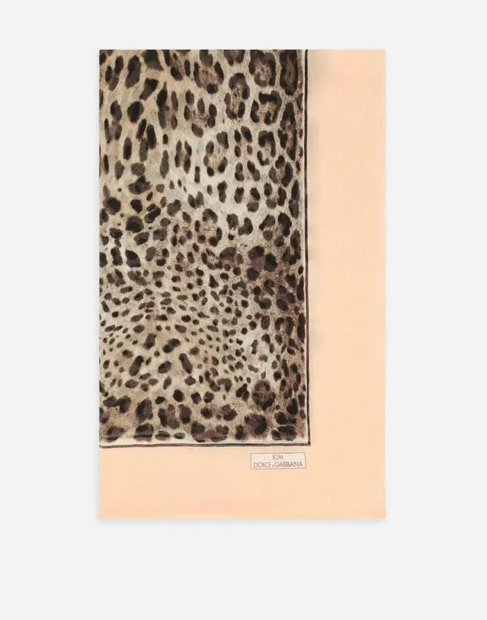 Dolce and Gabbana Scarves And Silks Women KIM DOLCEandGABBANA Silk Crepon Scarf With Leopard Print Animal Print Dolce and Gabbana Scarves And Silks Women KIM DOLCEandGABBANA Silk Crepon Scarf With Leopard Print Animal Print