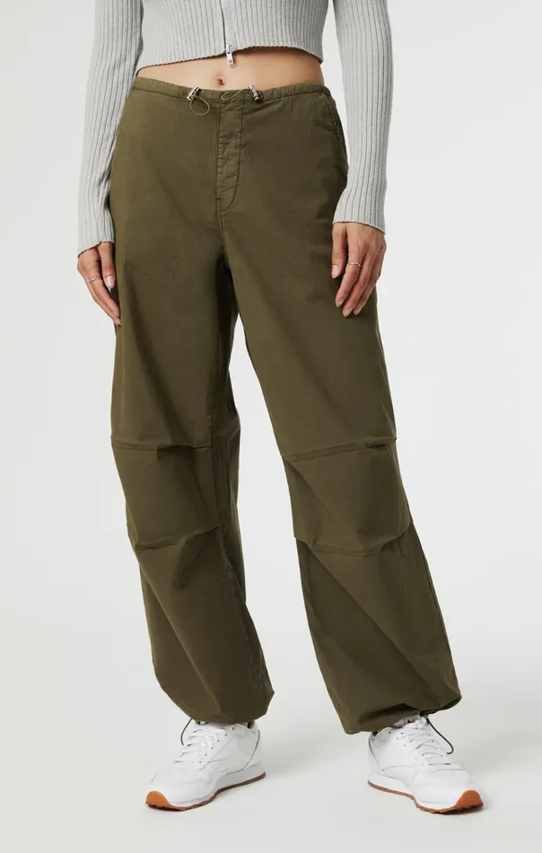 Hill Parachute Pants In Khaki Move Women Mavi Jeans Pants