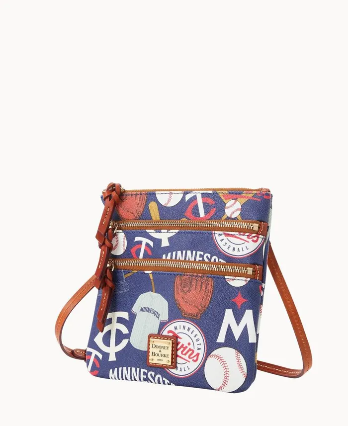 MLB Twins N S Triple Zip Crossbody Twins Woman Dooney and Bourke Crossbodies MLB Twins N S Triple Zip Crossbody Twins Woman Dooney and Bourke Crossbodies