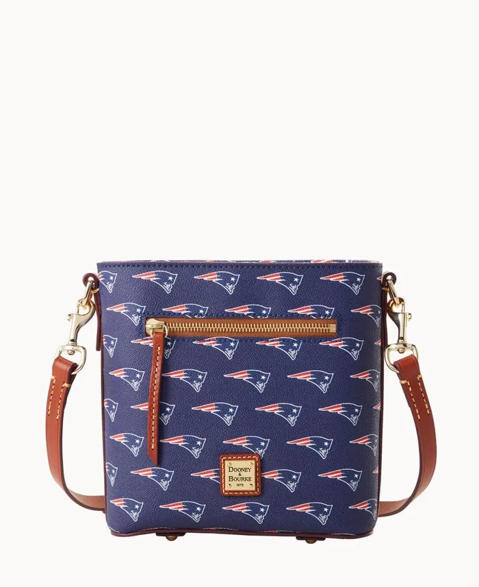NFL Patriots Small Zip Crossbody Patriots Woman Dooney and Bourke Crossbodies