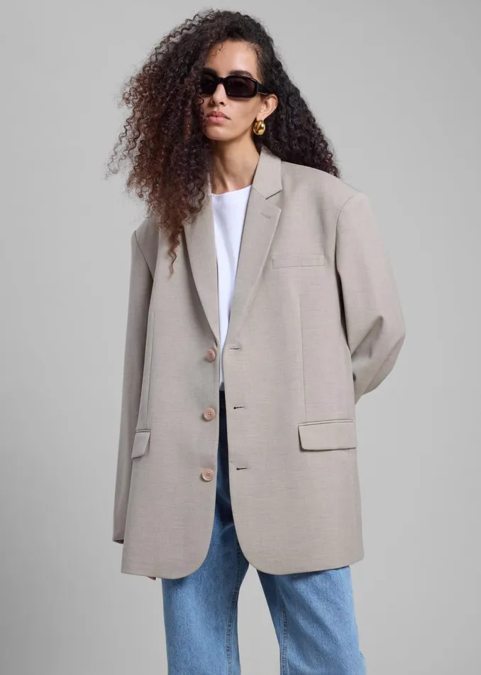 The Frankie Shop Outerwear Gelso Oversized Blazer 8211 Light Taupe Melange 8211 Women The Frankie Shop Outerwear Gelso Oversized Blazer 8211 Light Taupe Melange 8211 Women