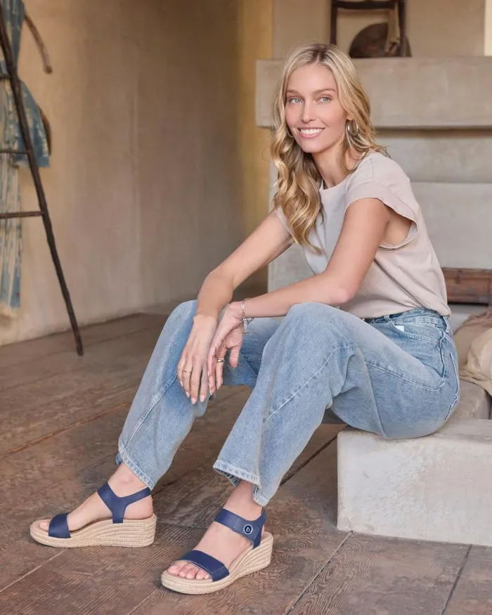 Women ABEO Footwear Sandals Riviera Strap Sandal Navy Women ABEO Footwear Sandals Riviera Strap Sandal Navy
