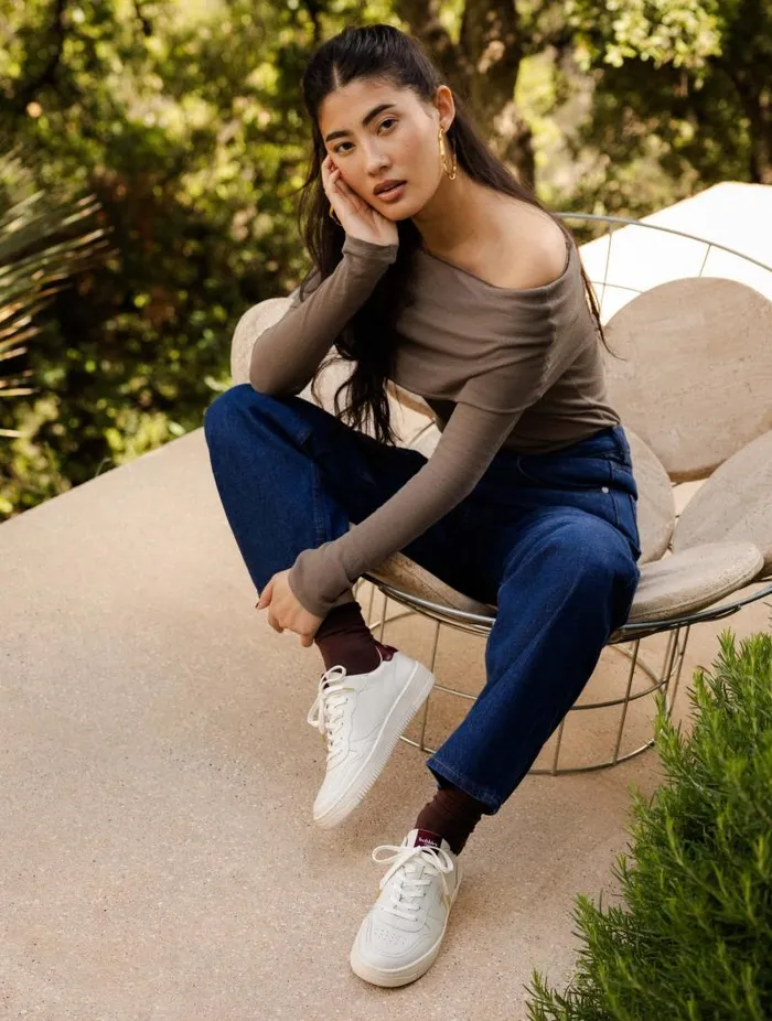 Women Sneakers Bobbies Scott Off White and Garnet Women Sneakers Bobbies Scott Off White and Garnet